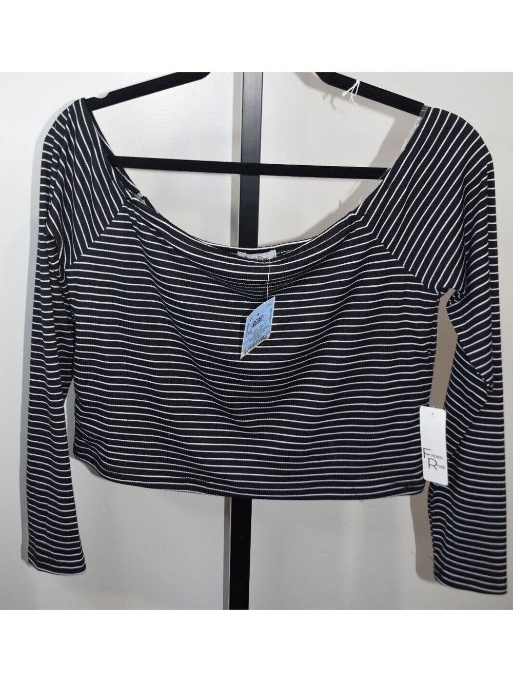 Faded Rose Black and White Striped Long Sleeve Crop Top XL